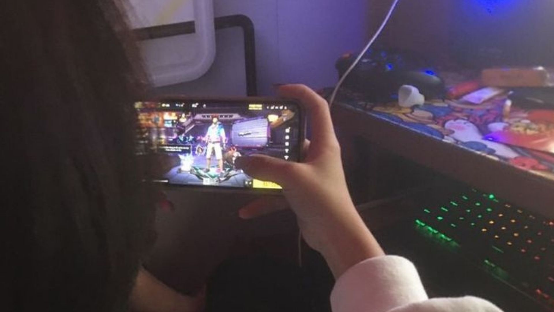 Multiplayer Games with Exciting Global Challenges